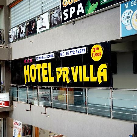 Hotel Pr Villa Gandhinagar Zewnętrze zdjęcie